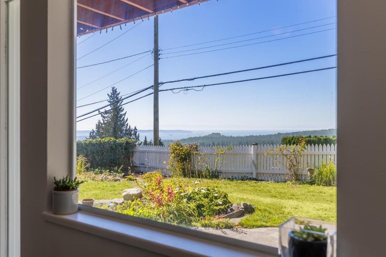 Two Bedroom With Amazing Ocean View North Vancouver Extérieur photo