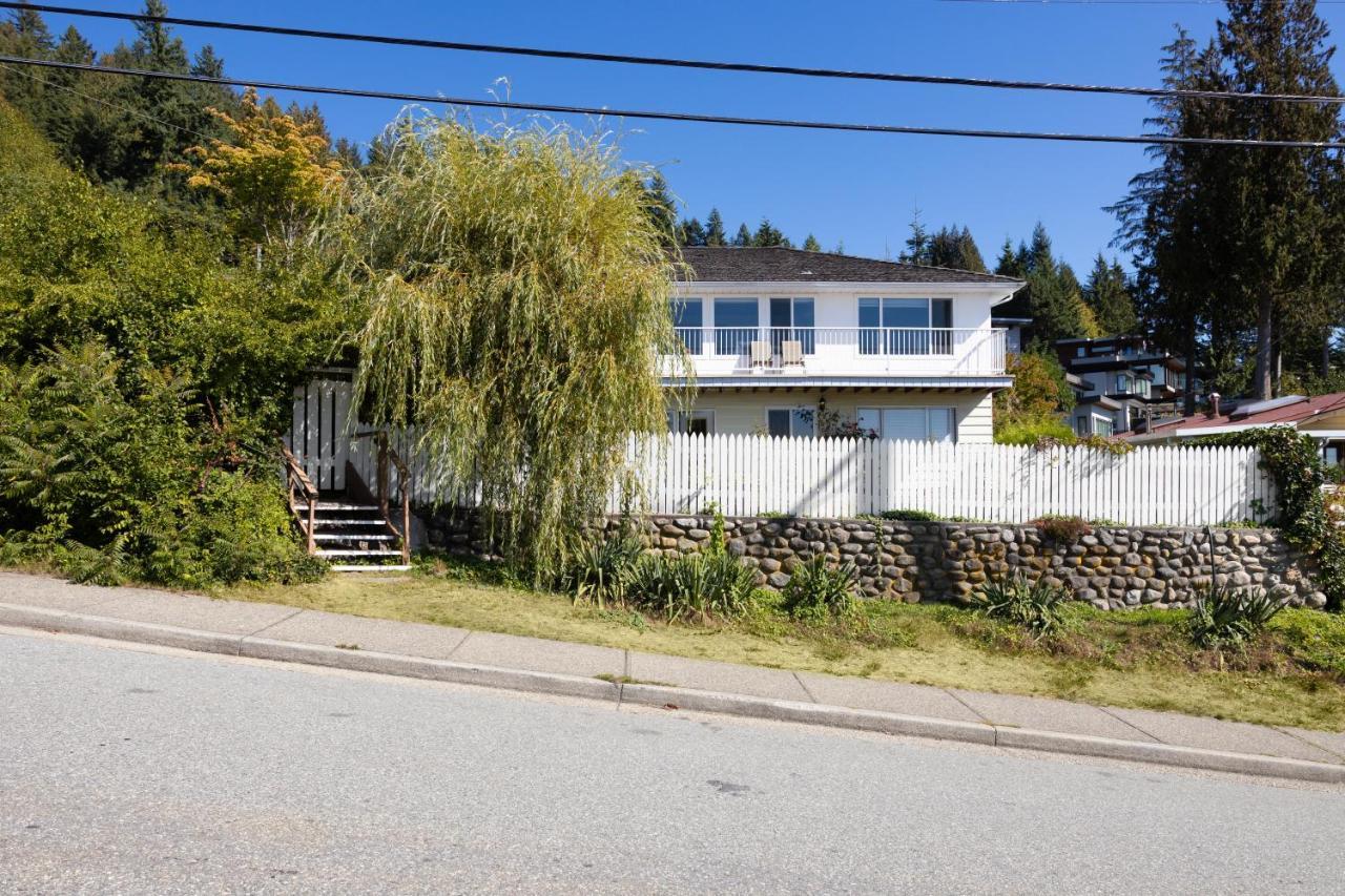 Two Bedroom With Amazing Ocean View North Vancouver Extérieur photo